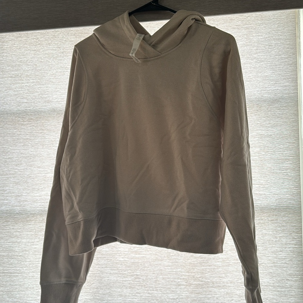 Lululemon Loungeful Cropped Hoodie NWOT Size 14